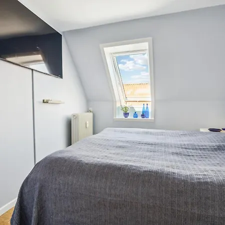 2 Bedroom Cozy In Appartement Ebeltoft